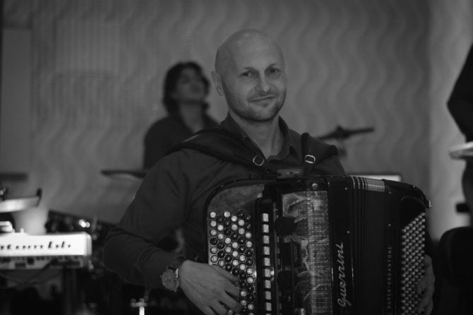 exclusive band - Zdravko harmonika