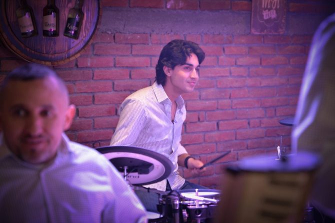 exclusive band - Veljko bubanj
